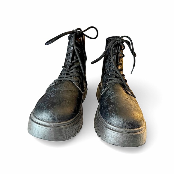 SHEIN Black Floral Lace-Up Combat Boots - Picture 3 of 7